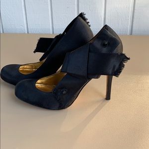 REPORT SIGNATURE SATIN HEELS